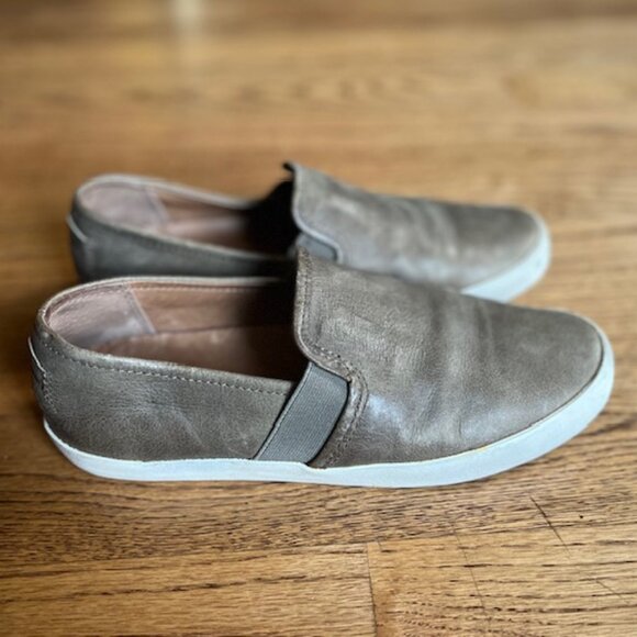 THE FRYE COMPANY: WOMENS 'DYLAN' ASH LEATHER FASHION SLIP-ON SNEAKER-SIZE 8 - Picture 3 of 5